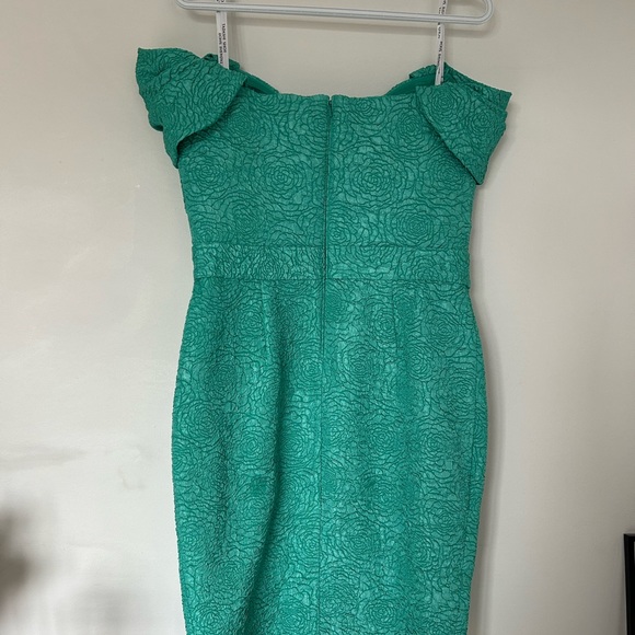 Tadashi Shoji Off-Shoulder Jacquard Cocktail Dress Jasmine Green Size 8 - Picture 8 of 8